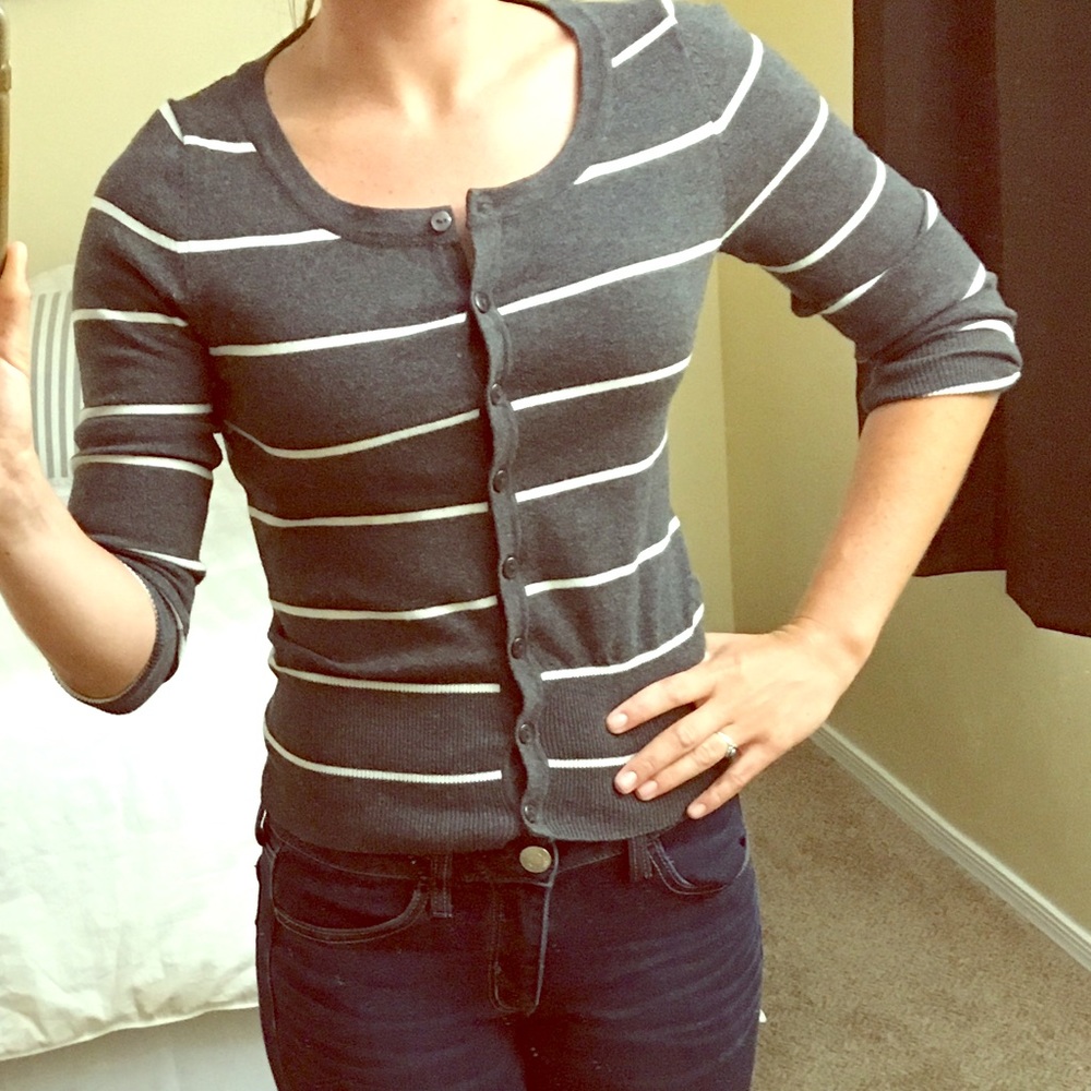 Cardigan/Sweater